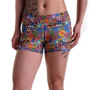 Tough Mode Women 3" Compression Booty Shorts -‎ Pattern-Hippy Flower Sz M